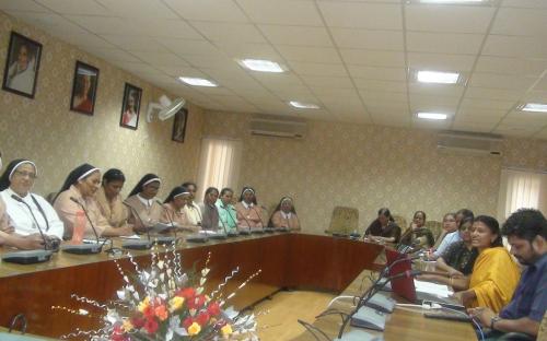 Hon’ble Chairperson Ms. Mamta Sharma interacts with a delegation from Nyaydarshan (Centre for Human Rights & Justice) Vadodara, Gujarat