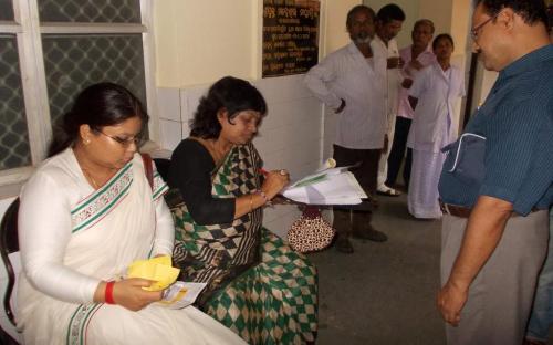 Ms Hemlata Kheria, Member, NCW accompanied with Ms. Manasi Pradhan OYSS Women Founder visited Binjhala Village, Puri, Bhubaneshwar