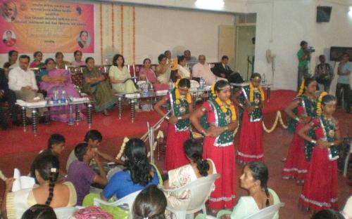 NCW was Chief Guest at Seminar on NRI MARRIAGE AND ABANDONED WOMEN organized by Gujarat State Commission for Women held at Vadodara on 3 March, 2012