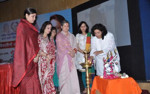 Mrs. Mamta Sharma, Chairperson NCW accompanied by Dr. Charu WaliKhanna, Member, NCW attended a Jan Sunwai Programme organized by the NGO Hamari Priyadarshini Ek Vichar at  Bhopal, Madhya