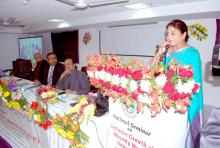 Ms. Shamina Shafiq, Member, NCW addressing the gathering during seminar on “Inclusive Growth of Minority Women through ICT” organized by Khwaja Moinuddin Chishti Urdu, Arabi – Farsi, University